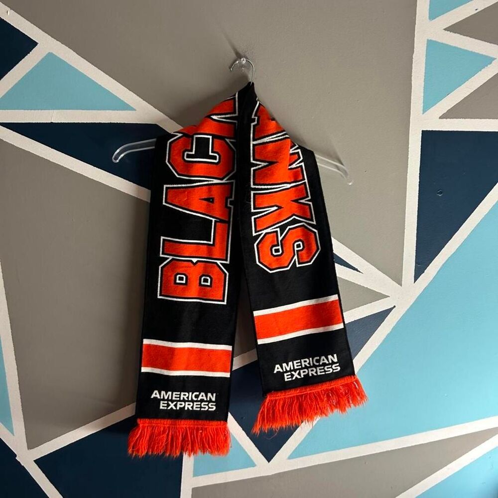 Blackhawks  Men's multi Scarf-wraps